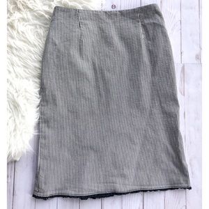 🌸Nanette Lepore Black and white pinstripe skirt